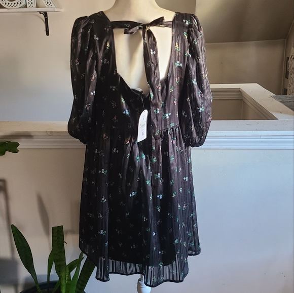 NWT Altar'd State Arula Black Floral Dress Size X - Picture 2 of 2